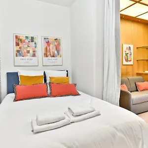 https://appartement-au-centre-de-voltaire.fr-paris.fr