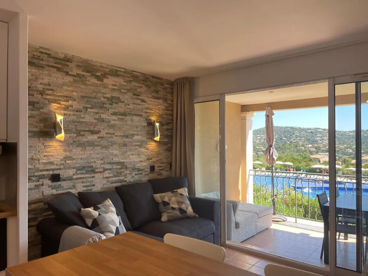 Apartment Appart. Vue Mer Avec Piscine - Golfe De St Tropez Les Issambres